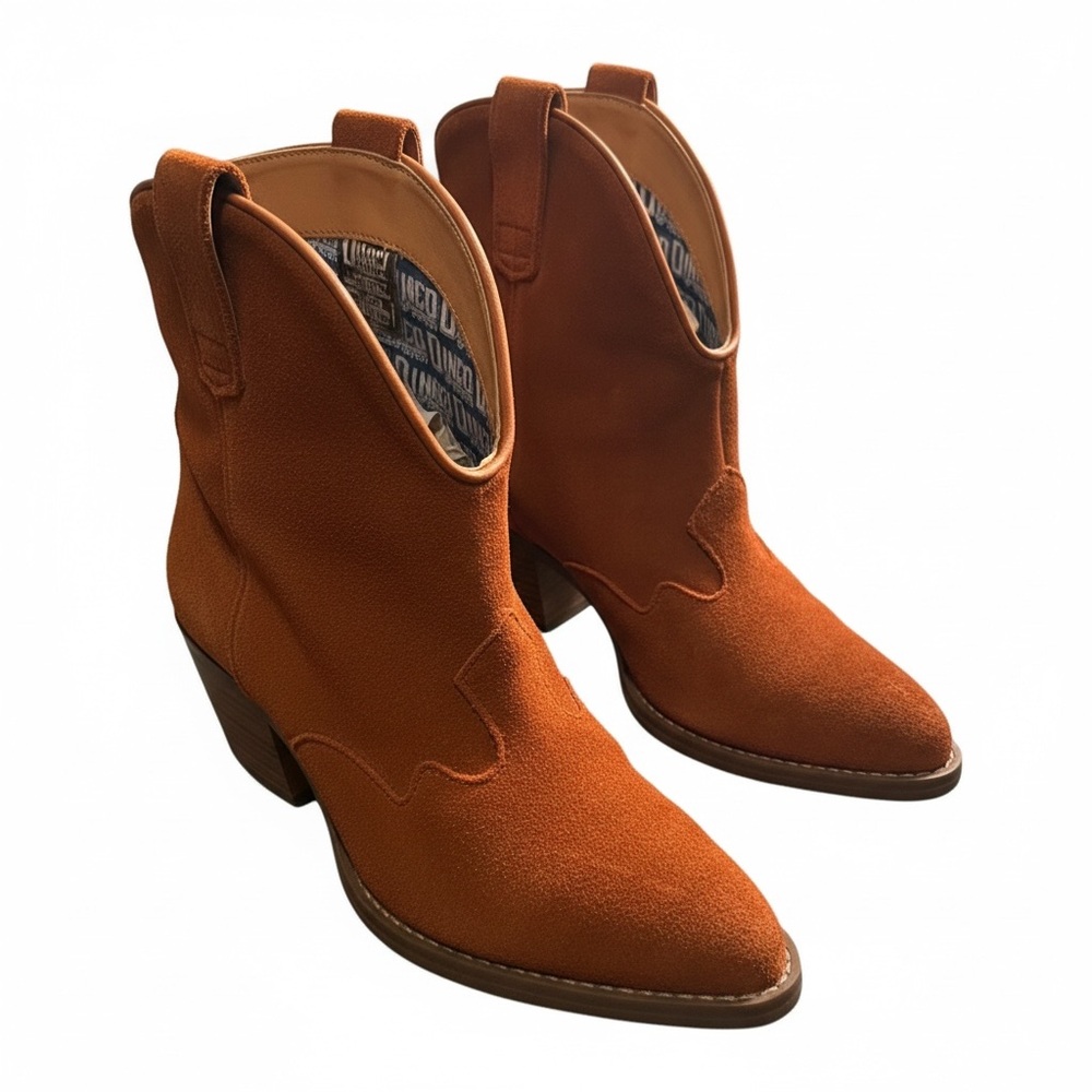 Dingo Women's Suede Heeled Boots - Brown
